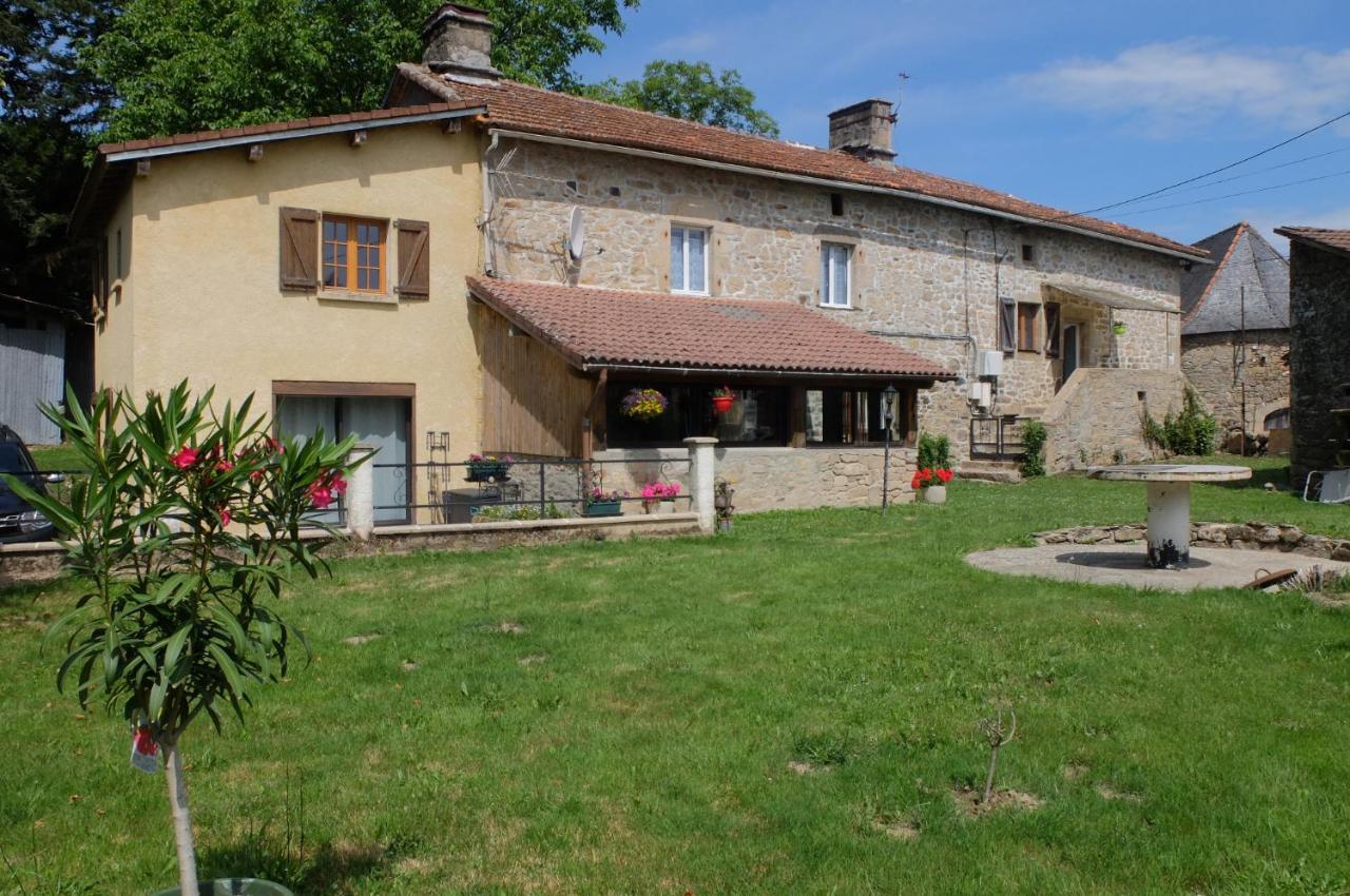 Sur La Colline Apartment Sousceyrac Exterior photo